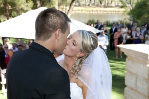 Wedding Photography Perth - Caversham House - Belinda Aaron - Kissing